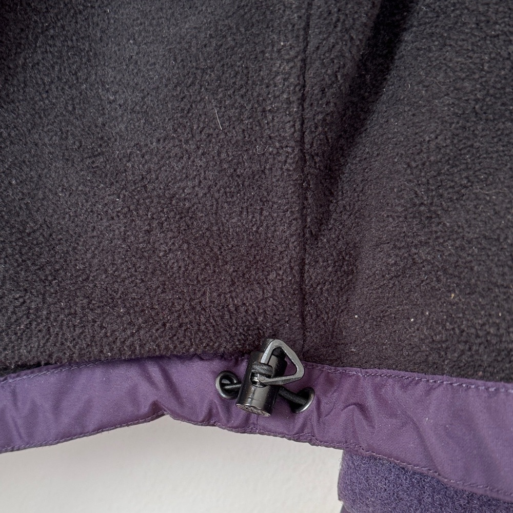 Columbia Women's Fleece Lined Dark Purple Sporty Windbreaker jacket - Picture 4 of 10